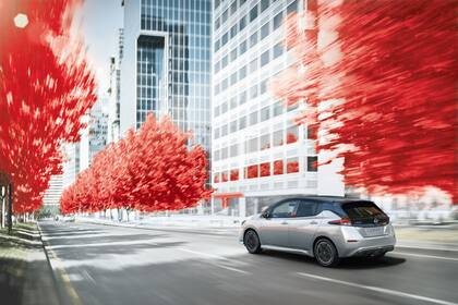 La renovación del Nissan Leaf llegará al país.