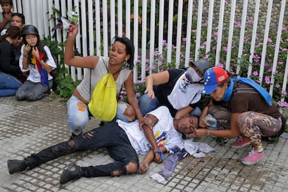 La represión de Maduro contra estudiantes y opositores