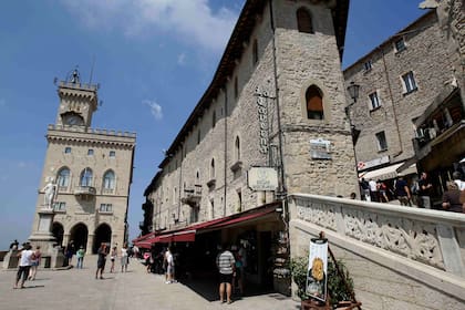 La República de San Marino, enclavada en Italia
