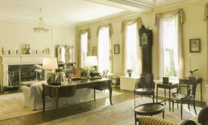 La residencia está formada por la combinación de tres casas