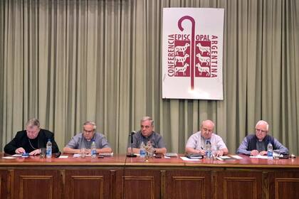 La Iglesia reúne a su cúpula en medio de fuertes críticas a Milei por el impacto social del ajuste - Image 3