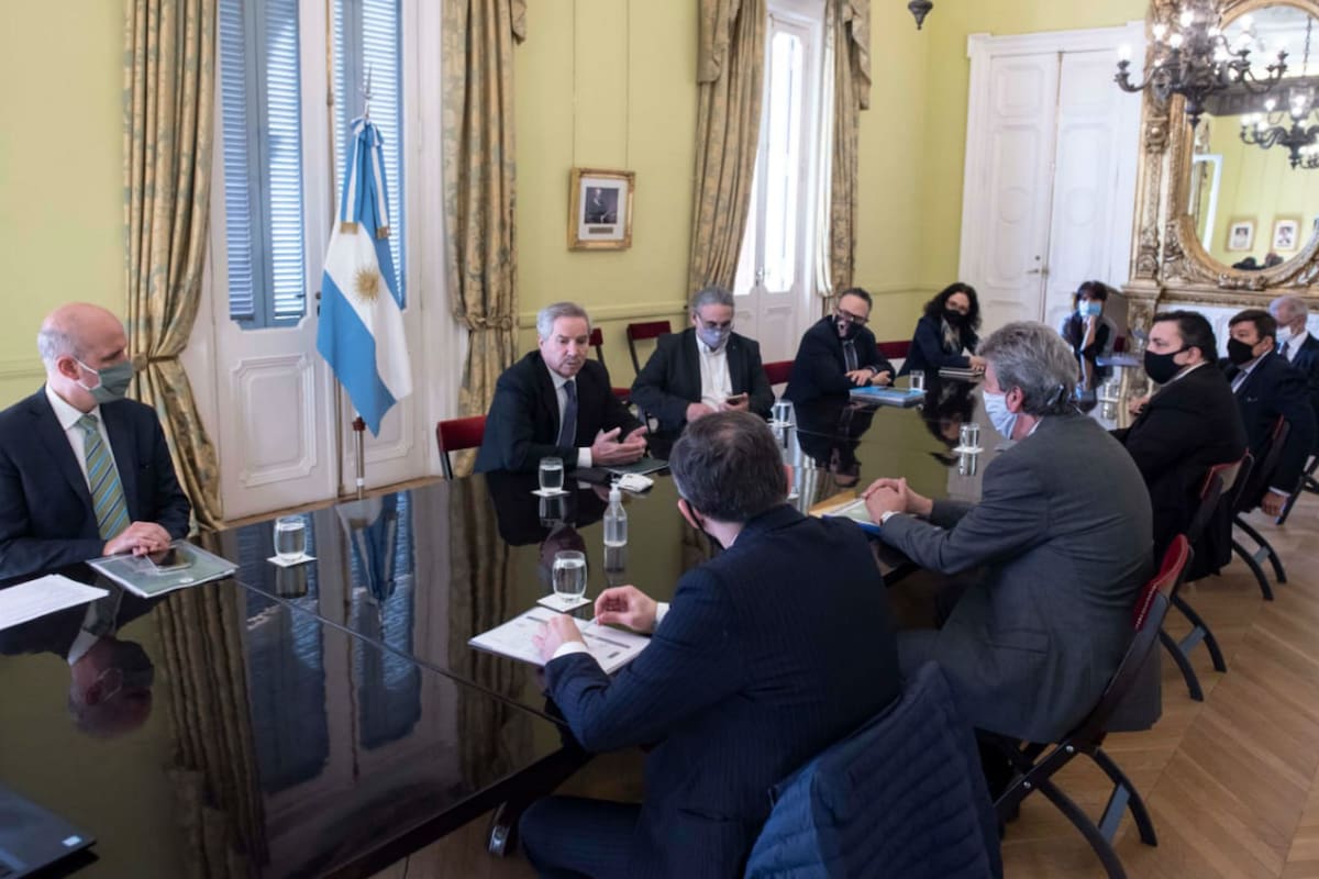 La reunión del CAA con miembros del gabinete económico