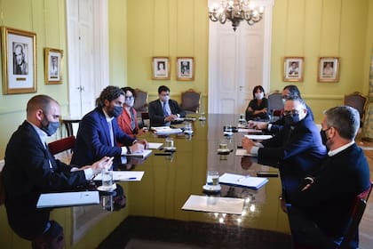 La reunión del Gabinete económico, que hoy sumó al ministro de Desarrollo Social, Juan Zabaleta.