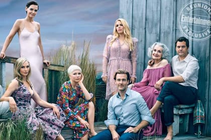 La revista reunió a los actores que formaban parte de la serie adolescente