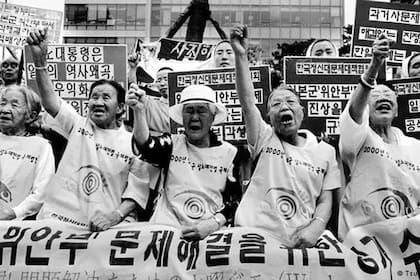 La revolución de las abuelas coreanas, el movimiento iniciado por las sobrevivientes del sistema de esclavización sexual japonés tomo trascendencia pública en los últimos años