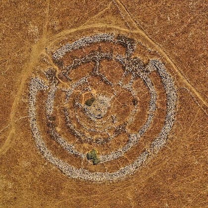 La Rueda de los Fantasmas se encuentra en los Altos del Golán y se originó hace 5000 años