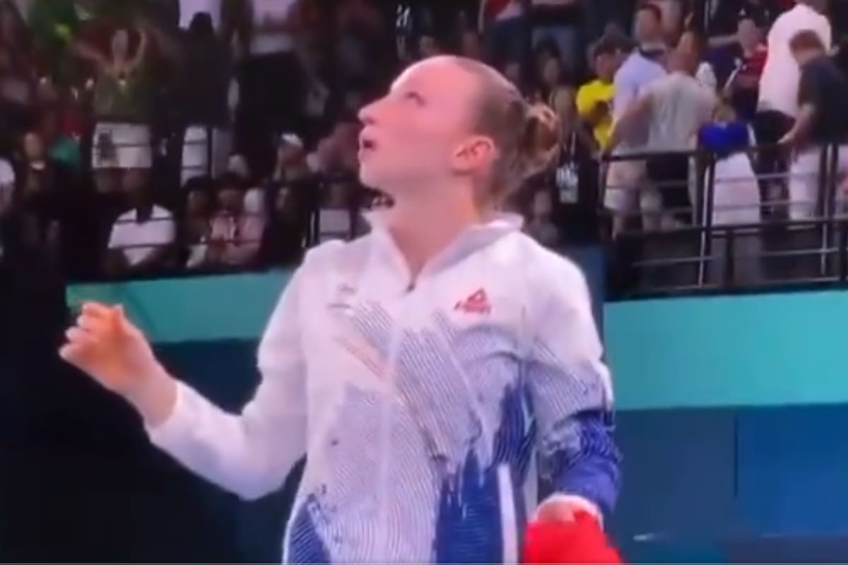 La rumana Ana Barbosu mira la pantalla y se da cuenta de que se quedará sin medalla