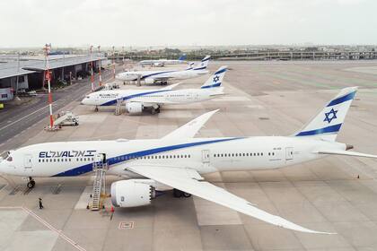 La ruta Tel Aviv - Buenos Aires se muestra atractiva para la importante comunidad judía argentina, así como a turistas interesados en los atractivos históricos y religiosos de ambos países