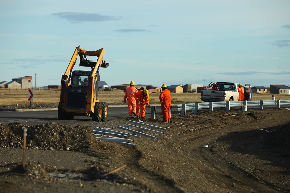 La saga de los cuadernos reactivó causas por corrupción en numerosos distritos y expuso las huellas de De Vido y López por todo el país En lo que menos avanzan los expedientes es en la responsabilidad de los funcionarios y empresarios locales