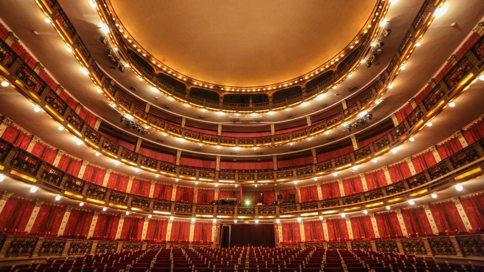Fachada del Teatro Nacional Cervantes