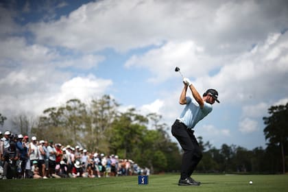 La salida de Cameron Young, en el primer hoyo del domingo (Photo by Jared C. Tilton / GETTY IMAGES NORTH AMERICA / Getty Images via AFP)