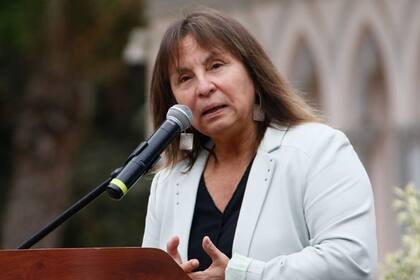 La saliente ministra Jeanette Vega