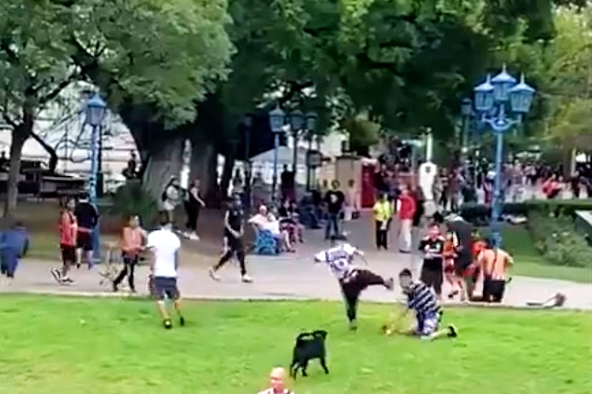 La salvaje agresión que sufrió un joven en Mendoza por parte de hinchas de Colo Colo