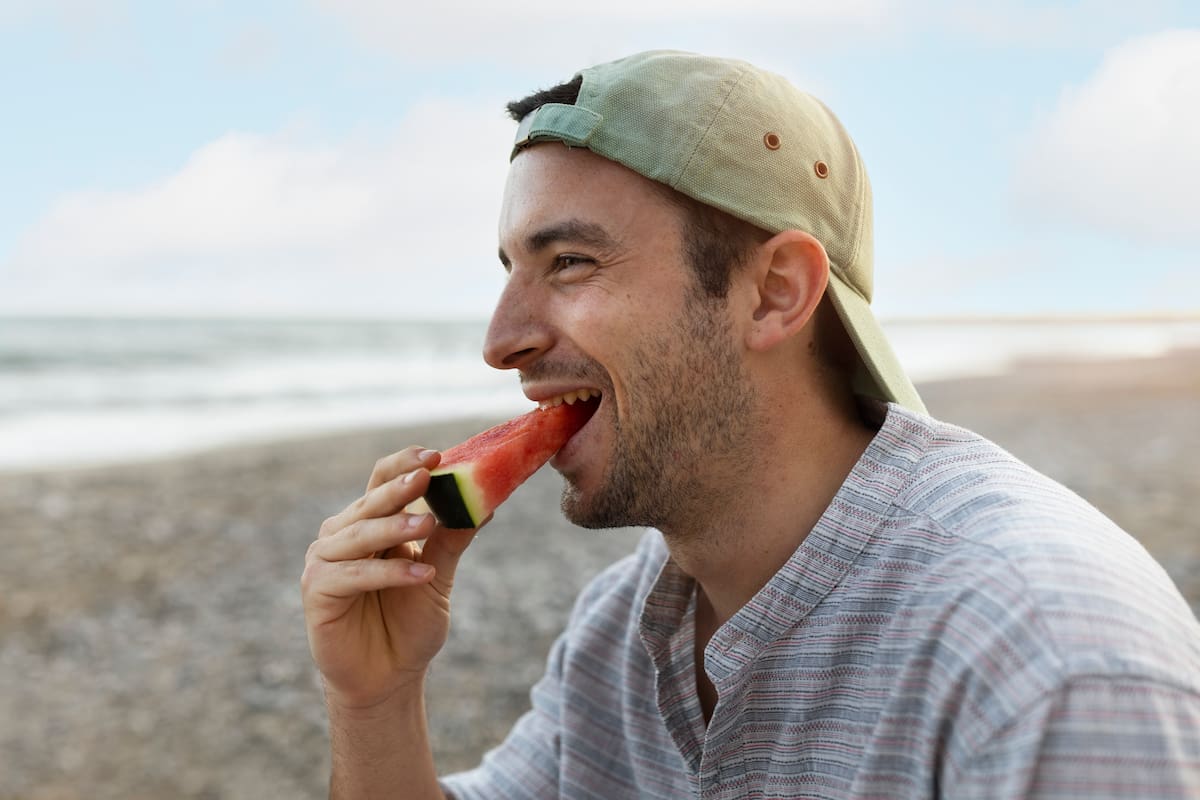 La sandía es una de las frutas más elegidas en el verano (Foto: Freepik)