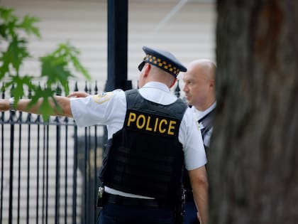 La SB 1333 permite a los propietarios solicitar a los agentes de la ley que remuevan inmediatamente a ocupantes no autorizados de una vivienda bajo ciertas condiciones