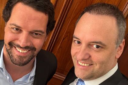 La Secretaría de Comercio, a cargo de Pablo Lavigne, eliminó controles de precios en productos como la carne, leche y regulaciones en la TV paga, neumáticos y colegios privados, entre otras.