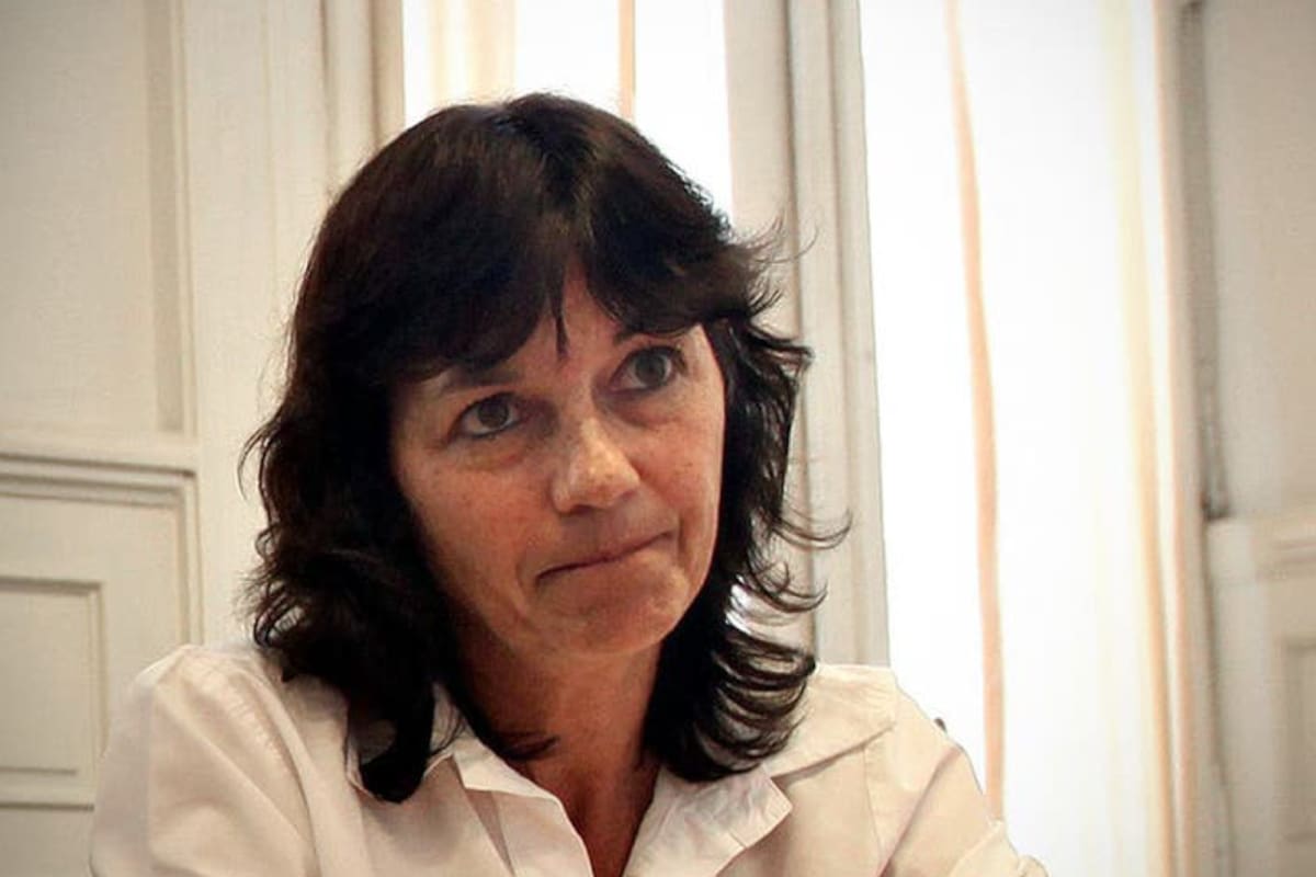 La secretaria de Legal y Técnica de la Presidencia dijo: "Hoy estamos en el peor de los mundos: los abortos suceden en cientos de miles y además las mujeres mueren en abortos clandestinos, amenazadas de ir a la cárcel"