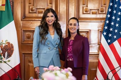 La secretaria de Seguridad de EE.UU. y la presidenta de México se reunieron el pasado viernes 28 de marzo