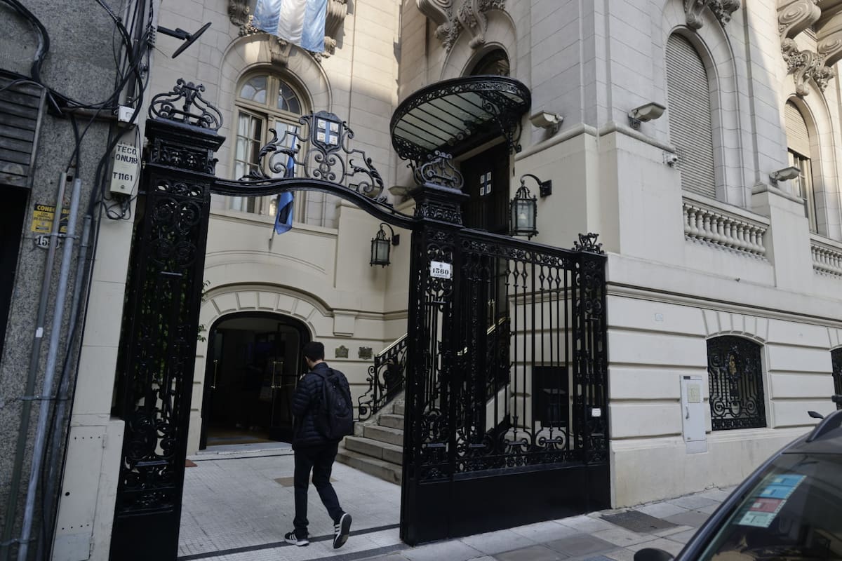 La sede central de CUBA, en Viamonte al 1500