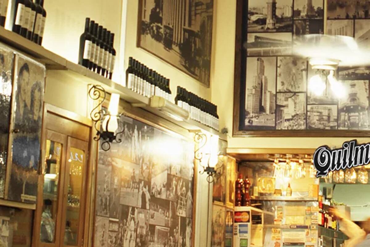 La sede de Corrientes 1369 de Los Inmortales, más conocida como Copetín de Corrientes e inaugurada en 1952
