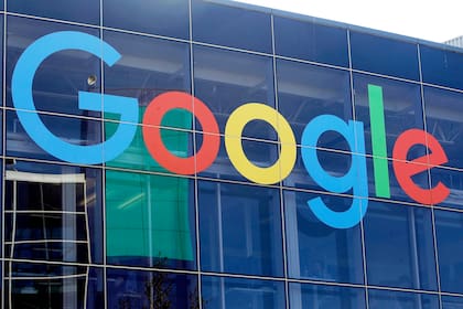 La sede de Google en Mountain View, California; el error fue el de darle a la IA una tarea para la que por ahora solo están preparados los humanos. No es la primera vez, ni será la última