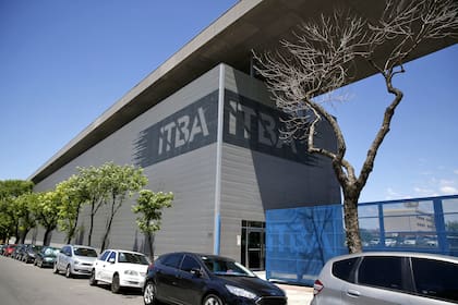 La sede del ITBA en Parque Patricios; se sumarán la Universidad del Salvador y la Caece