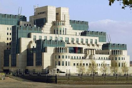 La sede del MI6 en Londres, Reino Unido