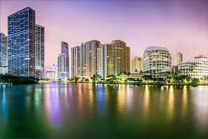La sede del nuevo conglomerado será en Miami con importantes operaciones en Denver