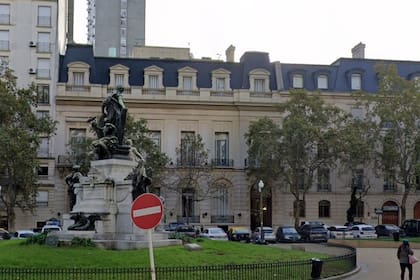 La sede social del Jockey Club en Recoleta