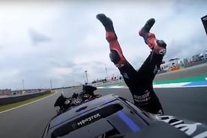 La segunda caída del campeón mundial Fabio Quartararo en el Gran Premio de los Países Bajos de MotoGP