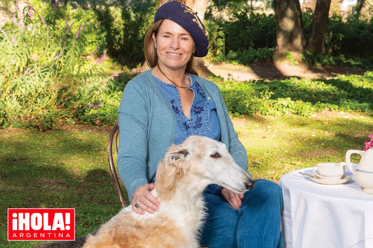 La segunda de los seis hijos que el diplomático y político Santiago de Estrada tuvo con Julieta Bosch, en su lugar en el mundo: su campo soñado para vivir con sus animales.