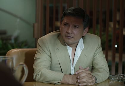 La segunda temporada de Luis Miguel, la serie de Netflix muestra la pelea entre Armando Manzanero y el "Sol" antes de grabar Segundo Romance