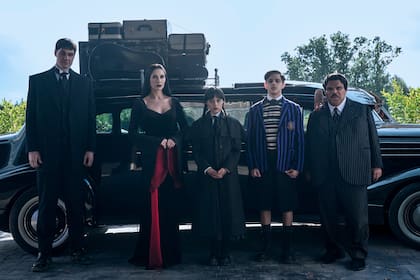 La segunda temporada de Merlina se puede ver exclusivamente en la plataforma de streaming Netflix