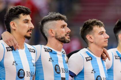 La selección argentina de vóleibol encara amistosos previos al Mundial que se desarrollará en Polonia-Eslovenia