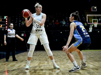 La selección argentina femenina de básquet jugó dos amistosos vs. Uruguay en la previa