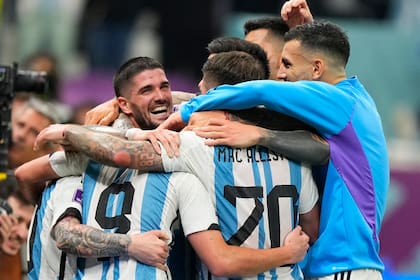 La selección argentina jugará el domingo a partir de las 12 ante Francia por la Copa del Mundo