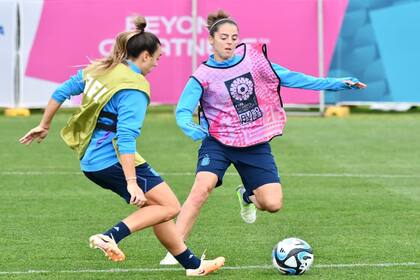 La selección argentina jugará los tres partidos de la instancia de grupos en Nueva Zelanda; sueña con avanzar