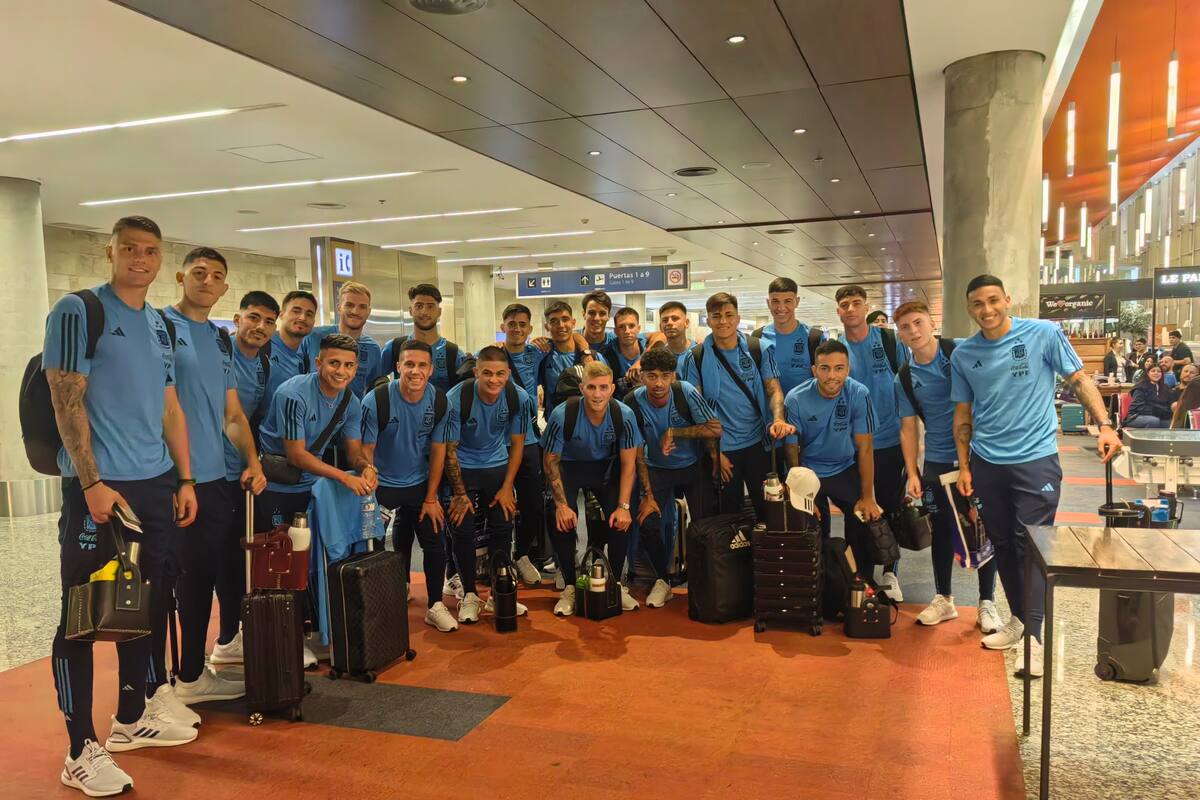La selección argentina llegó a Venezuela para competir en el Preolímpico Sub 23 con la gran ilusión de clasificar a los Juegos