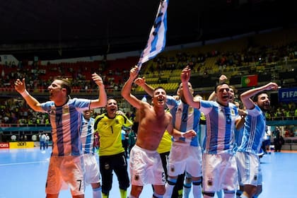 La selección argentina pasó a la final del Mundial de futsal