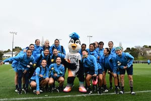 La selección argentina se entrena y disfruta de la experiencia de vivir un Mundial; todavía tiene alguna chance de pasar de etapa en Nueva Zelanda.