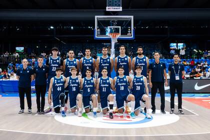 La selección argentina tiene un plantel con un promedio de edad de 24 años