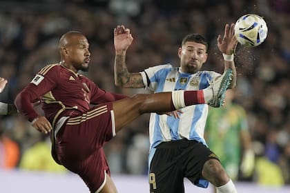 La selección argentina y Venezuela se enfrentaron recientemente por las eliminatorias sudamericanas y ganó la albiceleste 3 a 0 en el Monumental