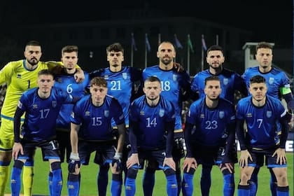 La selección de fútbol de Kosovo, a un paso de meterse en el repechaje en las eliminatorias europeas