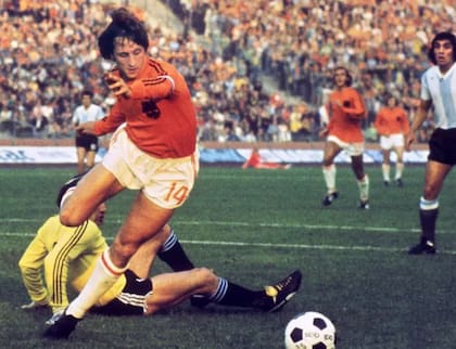 La selección de Países Bajos estaba comandada por Johan Cryuff (Foto: BBC)