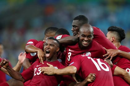 La selección de Qatar, además de anfitriona de la Copa del Mundo, será la única del torneo en estrenarse en mundiales