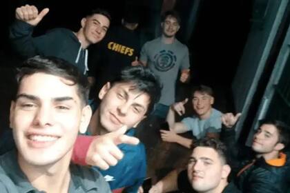 La selfie que se tomó el grupo tras el crimen de Fernando Báez Sosa