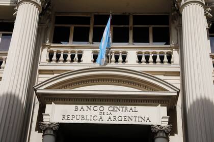 La semana pasada, el BCRA bajó la tasa de interés al 29% nominal anual