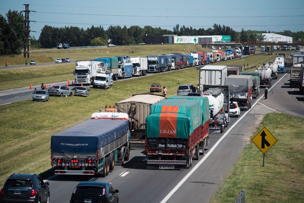 La semana pasada hubo bloqueos en Santa Fe. Ahora piden que Buenos Aires intervenga para liberar rutas