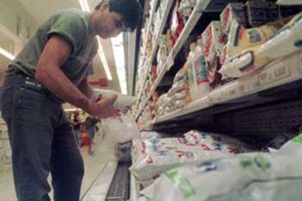 La semana próxima se conocerá la canasta básica de alimentos y bebidas que se venderán a un precio inferior al actual