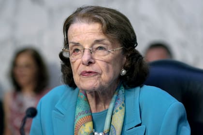 La senadora demócrata Dianne Feinstein en el Congreso en Washington el 12 de julio de 2023.(Foto AP /Mariam Zuhaib)